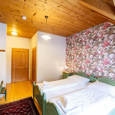 Stoffbauer Gmbh Hotel