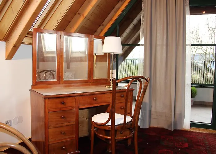 Stoffbauer Gmbh 3* Graz